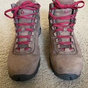 Men's Talus Ultra Dry Hiking Boots in Brown and Red